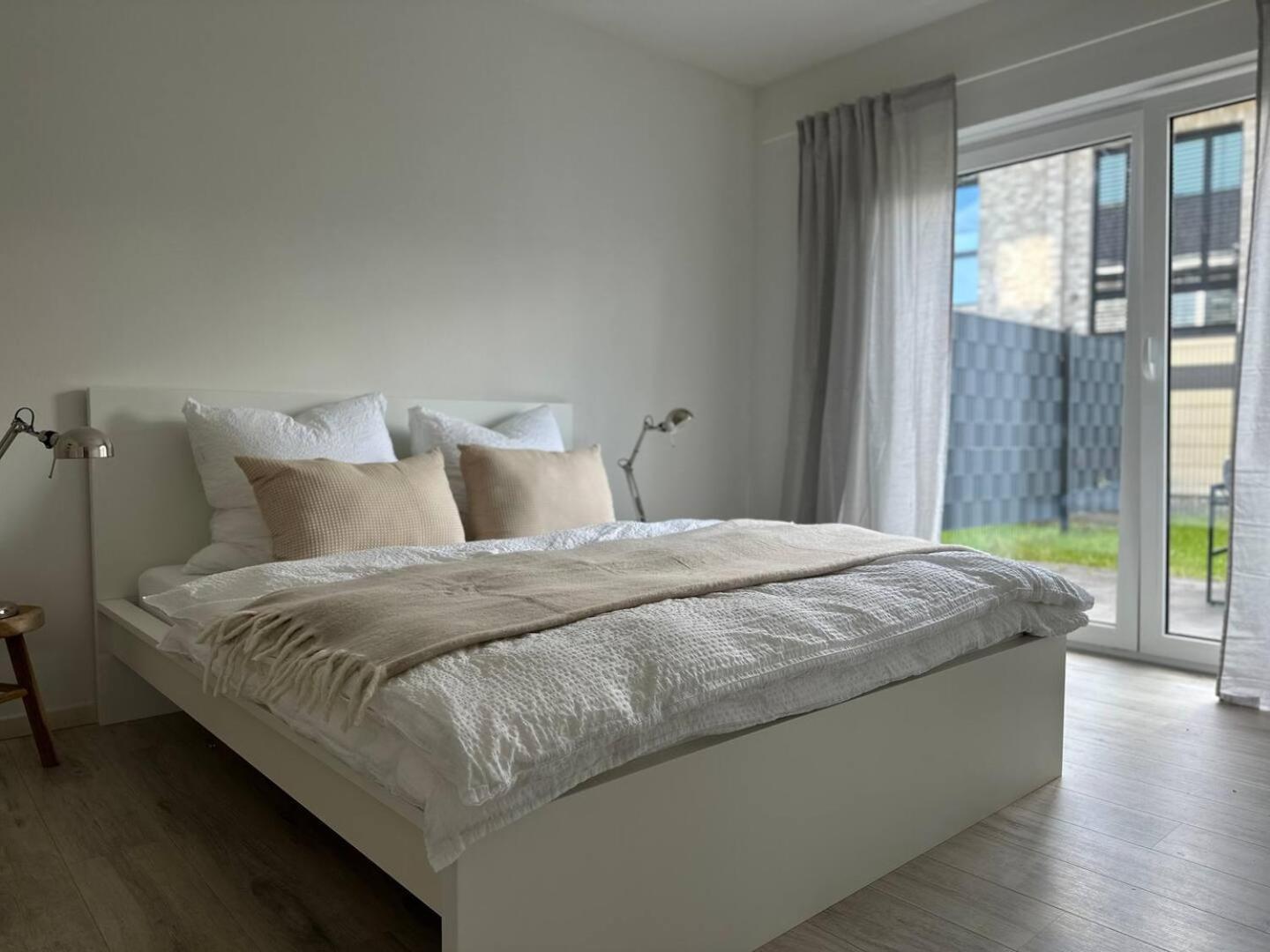 Garten-Wohnung Am Hafen Von Whv Вільгельмсгафен Екстер'єр фото